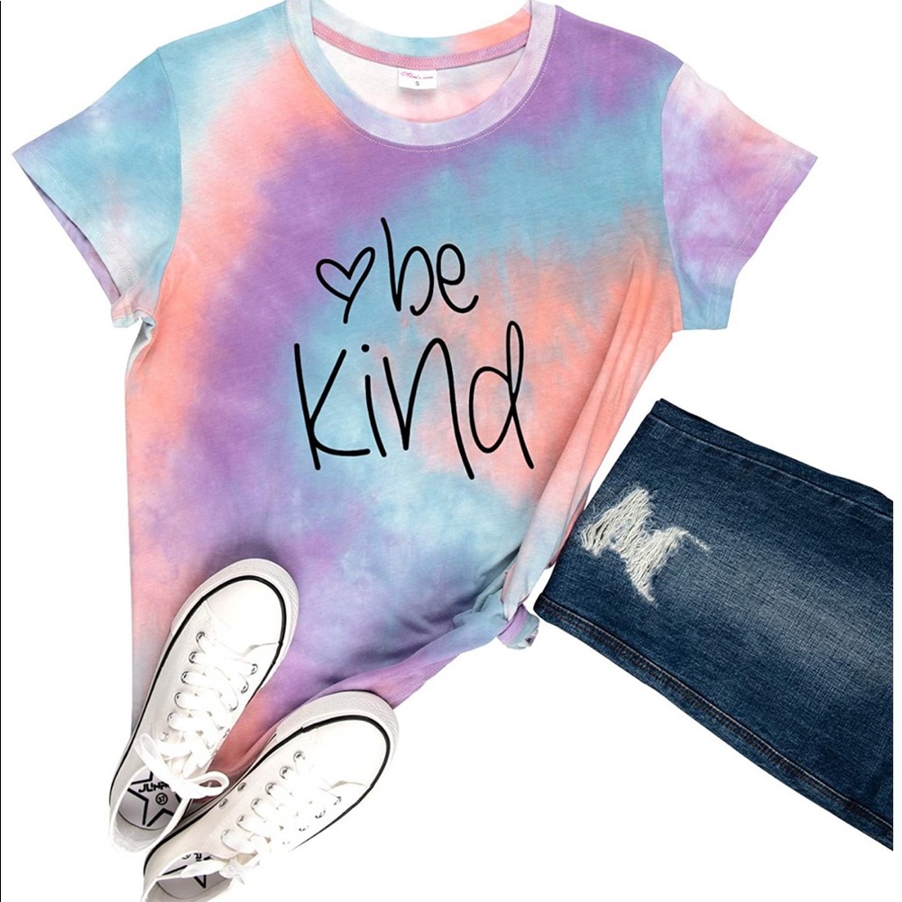 🆕Trendy Tie Dye “Be Kind” Short Sleeve Top